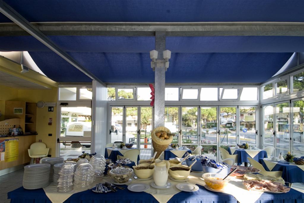 Hotel Minerva Lignano Sabbiadoro Zewnętrze zdjęcie